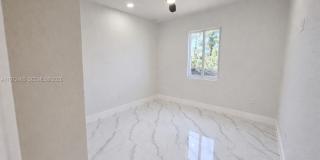 2423 MILTON AVE Gallery 23