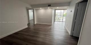 8635 NW 8th St Gallery 7