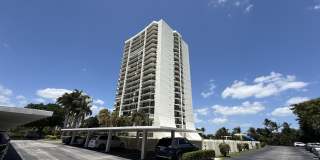 2000 Presidential Way Gallery 48