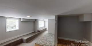 428 Hawthorne Lane Gallery 6