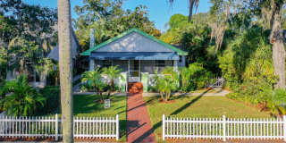Charming two bedroom two bathroom cottage in North St. Petersburg Fully Updated. Charming two bedroom two bathroom cottage in North St. Petersburg Fully Updated. Gallery 1