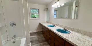 3 Bedroom 1 Bathroom in Lebanon! Gallery 26