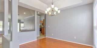 Beautiful home in South Chase Gallery 12