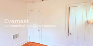3209 West Grand Street Gallery 25