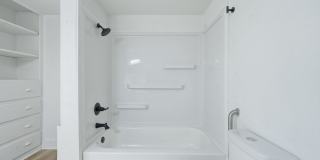 Freshly Updated 3BR Home Gallery 37