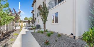 BRAND NEW 3 bed 3.5 bath townhouse Gallery 39