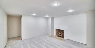 807 Selma Avenue Gallery 43