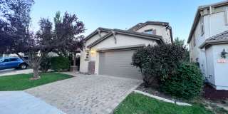 590 Roseben Dr Gallery 1