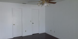 161 SW Grimaldo Gallery 10