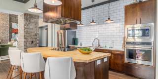 Riverhouse Gallery 40