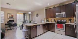 129 Riverwalk Cir E Gallery 5
