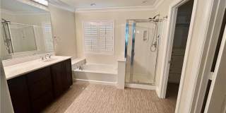 1990 Granemore Street Gallery 19