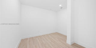 32 NW 14th Ave Gallery 13