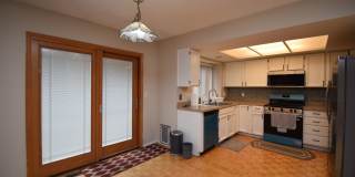 Bright Holladay 4 Bed Home – High Ceilings in Prime Location!! Gallery 7