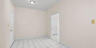 108 South Cummings Street - 1 Gallery 9