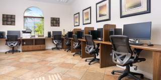 College Park Apartment Homes Gallery 18