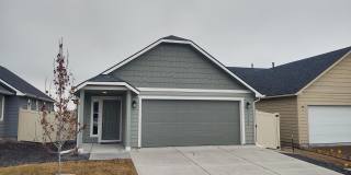 1566 Kenyon Meadow Street Gallery 1