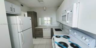 8429 Forest Hills Dr Gallery 1