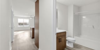 1513 Maple Street unit: 202 Gallery 21