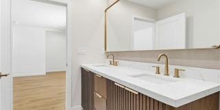 5440 Alcove Gallery 32