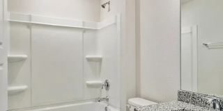 IMMACULATE 3 BEDROOM READY TO MOVE IN Gallery 18