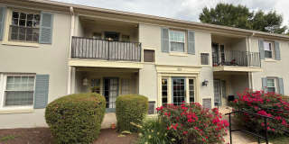 8358-E DUNHAM Court Gallery 1