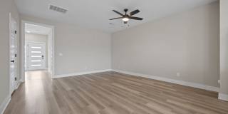 Stylish & Spacious Home in Prime Durham Location – Modern Living with Comfort & Convenience Gallery 14
