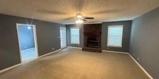 1006 Wood Circle SW Gallery 6