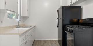 Roxanne Apartments Gallery 5