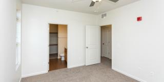 River Glen Gallery 14