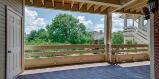 Two Bedroom Condo With Office in Green Hills Gallery 19