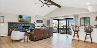 Beautiful Waterfront Single Story Home Gallery 18