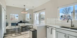 Lovely 3 BDR/3BA Home - 20 Minutes to Denver Gallery 10
