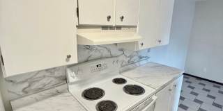 18524 TM JD GISZ LLC Gallery 20