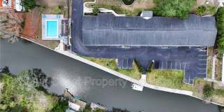 2124 N Tamiami Trl Gallery 17