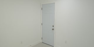 2623 E Maureen St Gallery 14