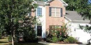 Awesome pet-friendly South Charlotte home on cul-de-sac for lease! Gallery 1