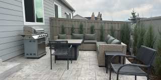 Beautiful 2 Bedroom, 2 bath home near park Gallery 12