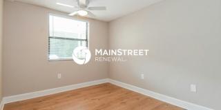 2406 Lake Lucina Drive Gallery 11