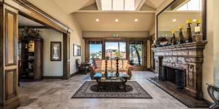 Viewpoint Luxury Apartments Gallery 12