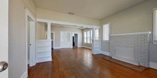 5-Bedroom Home in Springfield! Gallery 12