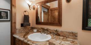 Beautiful Westside Craftsman | Prime Bend Location Gallery 21
