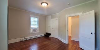 537 N LOUDOUN Street Gallery 16