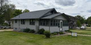 SPACIOUS 2 Bedroom Single Family Home! Gallery 1