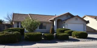 Fabulous Home Close to everything you'll Need in Sierra Vista, Az Gallery 1