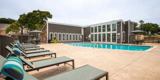 Spring Creek of Edmond Apartments Gallery 13