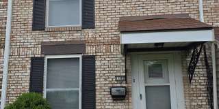 1102 Charleston Court Gallery 1