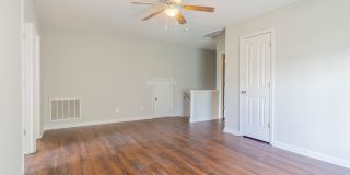 752 Holland Ridge Gallery 23