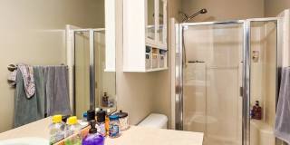 4BD/2.5BA Monroe Home Gallery 15