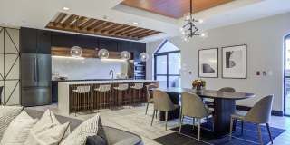 Skyrise Luxury Apartments Gallery 4